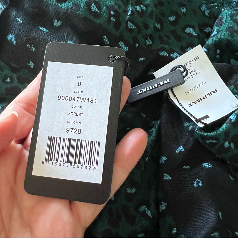 Repeat Cashmere Scarf Black Blue Green NWT B1-5 - Picture 4 of 5